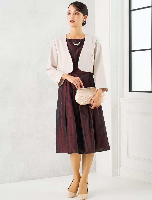 【LL/3L】シャンブレータフタ刺繍フィット＆フレアドレス（ボルドー）DPSET0697L