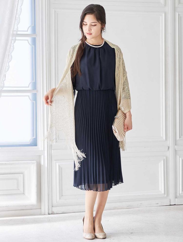 【M】スタンドネックプリーツミモレ丈ドレス（ネイビー）DPSET0401