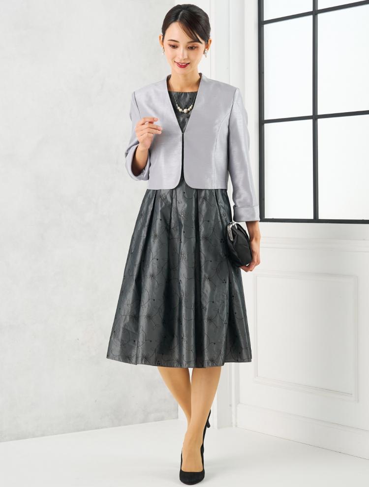 【M/L】シャンブレータフタ刺繍フィット＆フレアドレス（グレー）DPSET0693