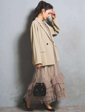 【S/M/L】ジャケット付きボリュームチュールドレス（ベージュ）DPSET0912